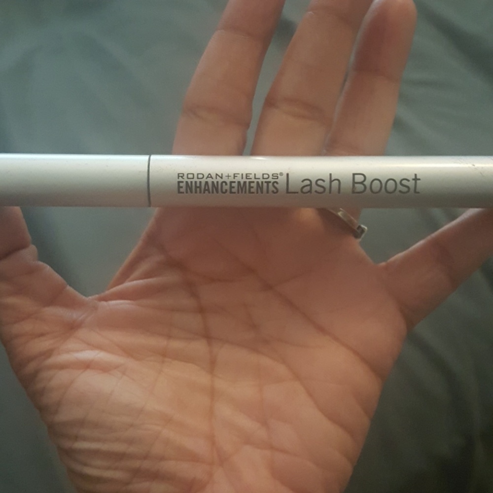 Rodan and fields Lash Boost